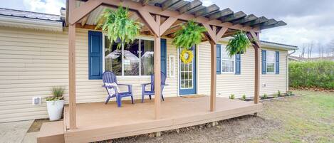 House (3 Bedrooms) | Terrace/patio