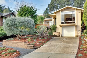 Interior - Mill Valley Home: 5 Mi to Golden Gate Bridge! (Mill Valley)