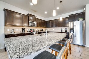 ハウス (Multiple Bedrooms) | 内装