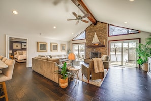 House (4 Bedrooms) | Front of property