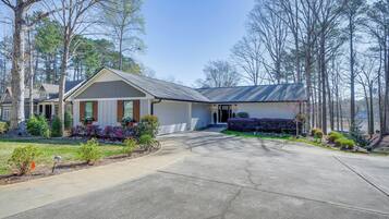 House (4 Bedrooms) | Bahagian dalam