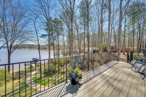 Interior - Lakefront Lake Oconee Home: Boat Dock + Hot Tub (Buckhead)