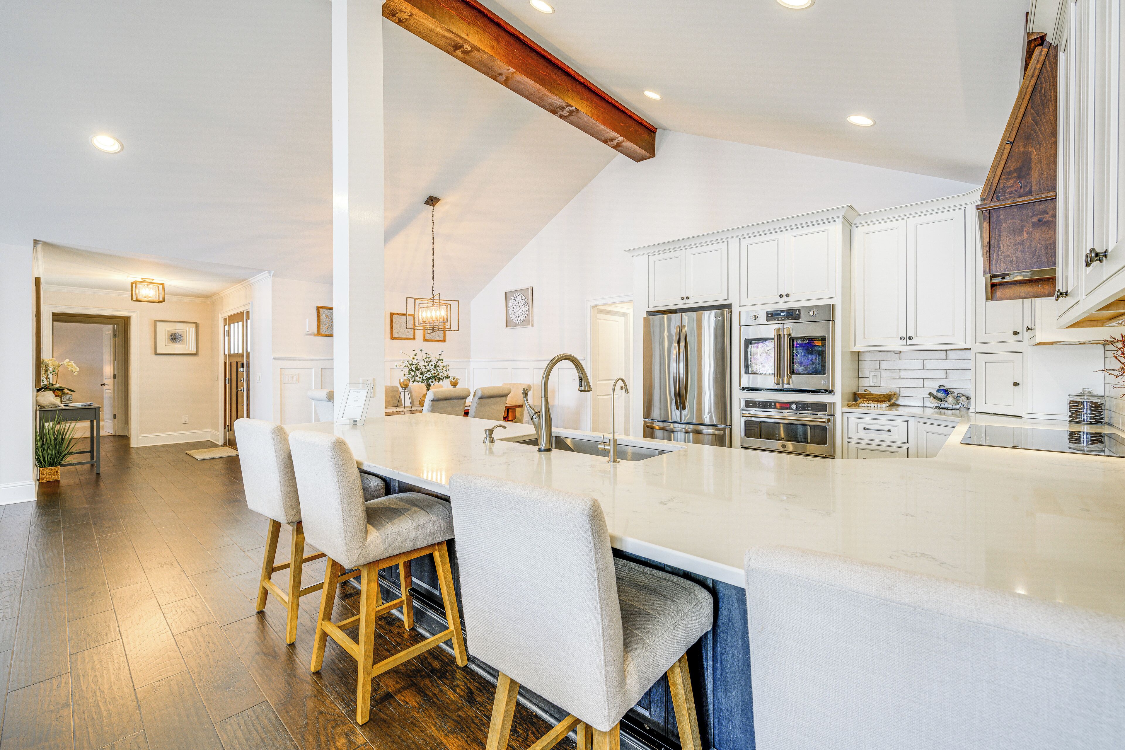 House (4 Bedrooms) | Interior