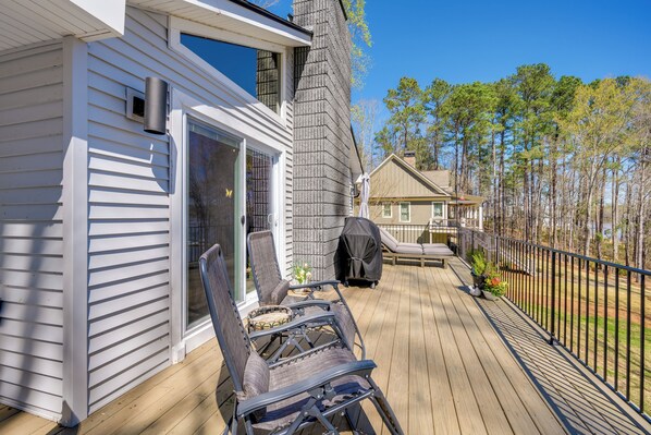 House (4 Bedrooms) | Interior - Lakefront Lake Oconee Home: Boat Dock + Hot Tub (Buckhead)