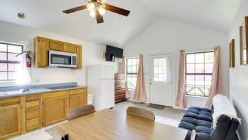 Apartemen (0 Bedroom) | Interior