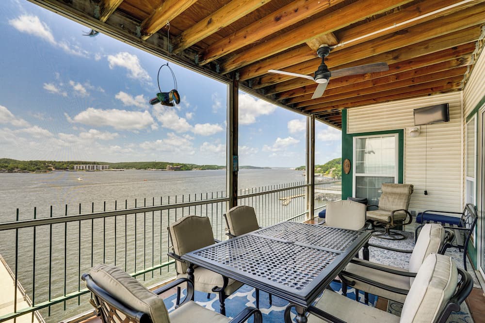 Pool Access at Waterfront Lake Ozarks Rental! - Lake Ozark, MO