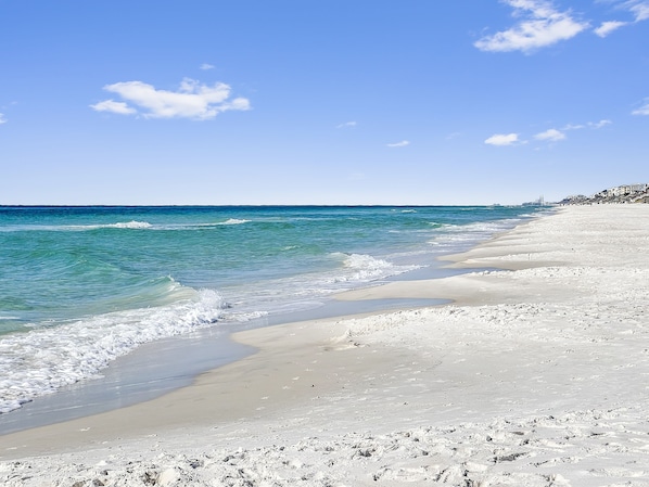 Townhome, 2 Bedrooms | Beach