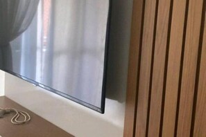 Fernseher