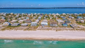 Beach nearby - New Pool! Spacious 3 Bdrm + Loft, 2 Bath Gulf view, pet friendly home! (Pensacola Beach)