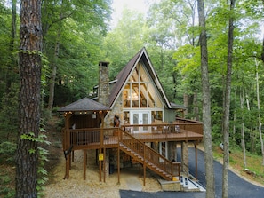 Exterior - 4BR Chalet w/ Game Room + Outdoor Fire Table (Gatlinburg)