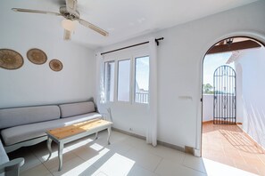 Living area - Son Bou Gardens Plus (Son Bou)