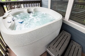 Bañera de hidromasaje exterior