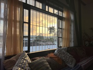 이코노미룸, 침대(여러 개) | 거실 공간