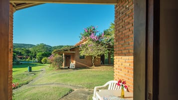 Quarto casal luxo | 1 quarto, roupas de cama antialérgicas, escrivaninha, Wi-Fi de cortesia