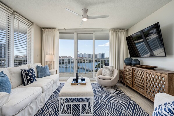 TV - The Terrace #307 | by Salt Water Vacations (Destin)