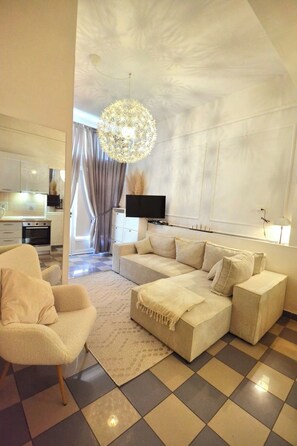 Smart TV, video games, books - Apartment Giuarda (stobrec)