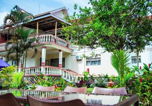 lakeshore bed ad breakfast