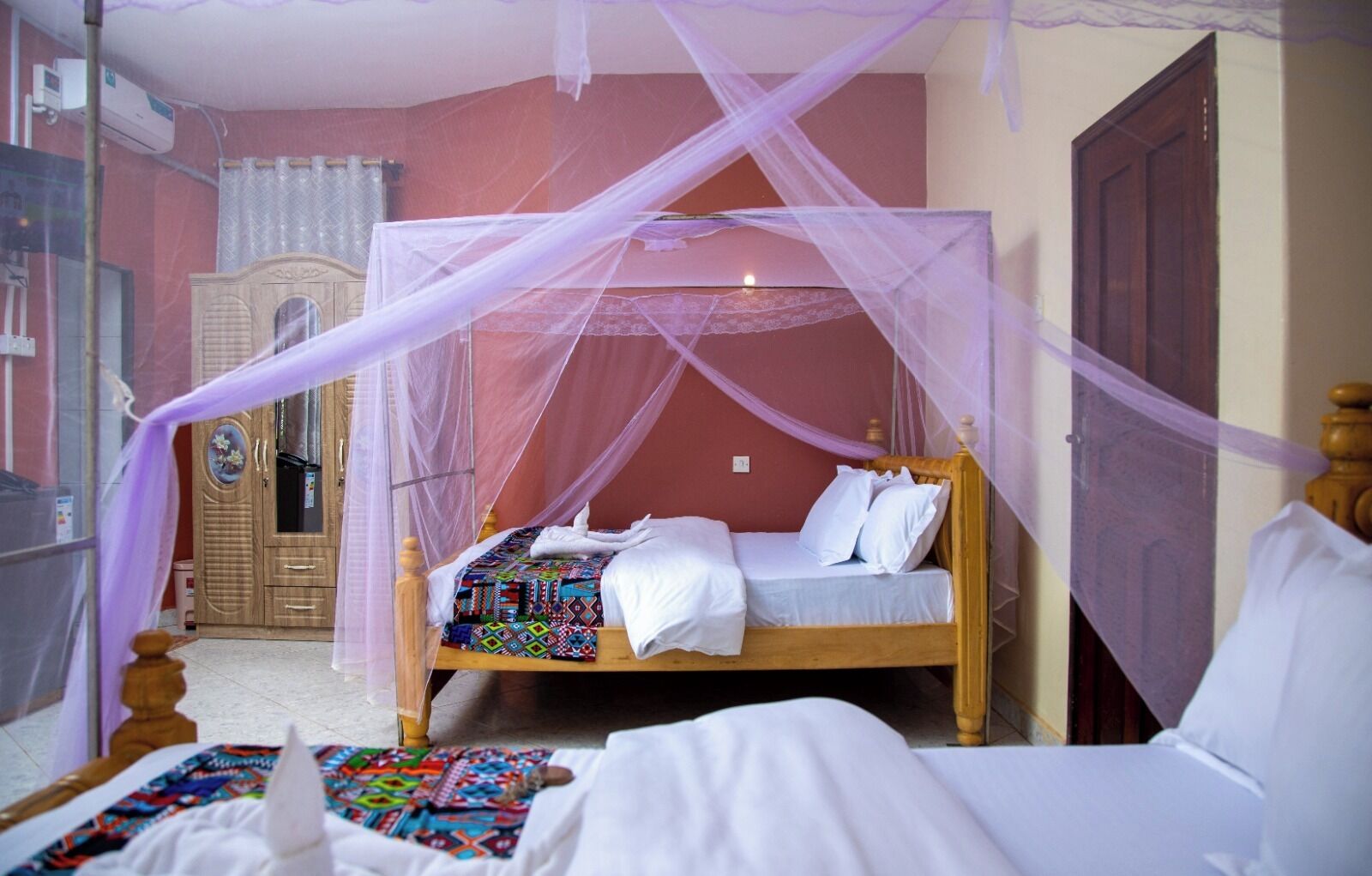 Premium bedding, desk, free WiFi, bed sheets