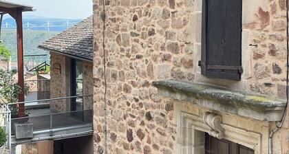 Gîtes Cantou du Viaduc 16 Personnes - Aveyron - Montjaux - vue Viaduc de Millau