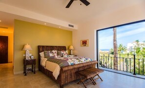 5 bedrooms, in-room safe, iron/ironing board, free WiFi - Ocean Sunset, Infinity Pool, and Beach Club Access (San José del Cabo)