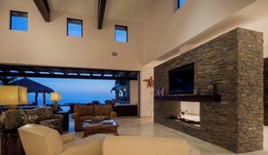 Interior - Sea of Cortez Views, Pool, Hot Tub, Firepit Lounge (San José del Cabo)