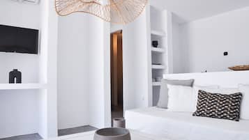 Suite Deluks | Area keluarga | TV layar datar