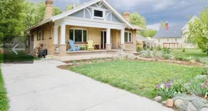 1911 Cozy Vintage Cottage- The Heber House