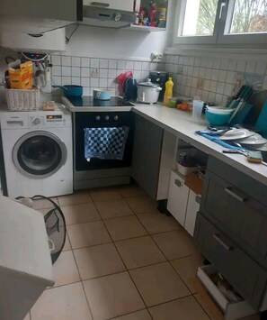 Private kitchen - Chambre à Louer (L'Haÿ-les-Roses)