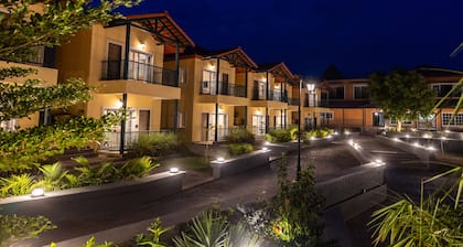 The Fern Wisteria Resort Dhari