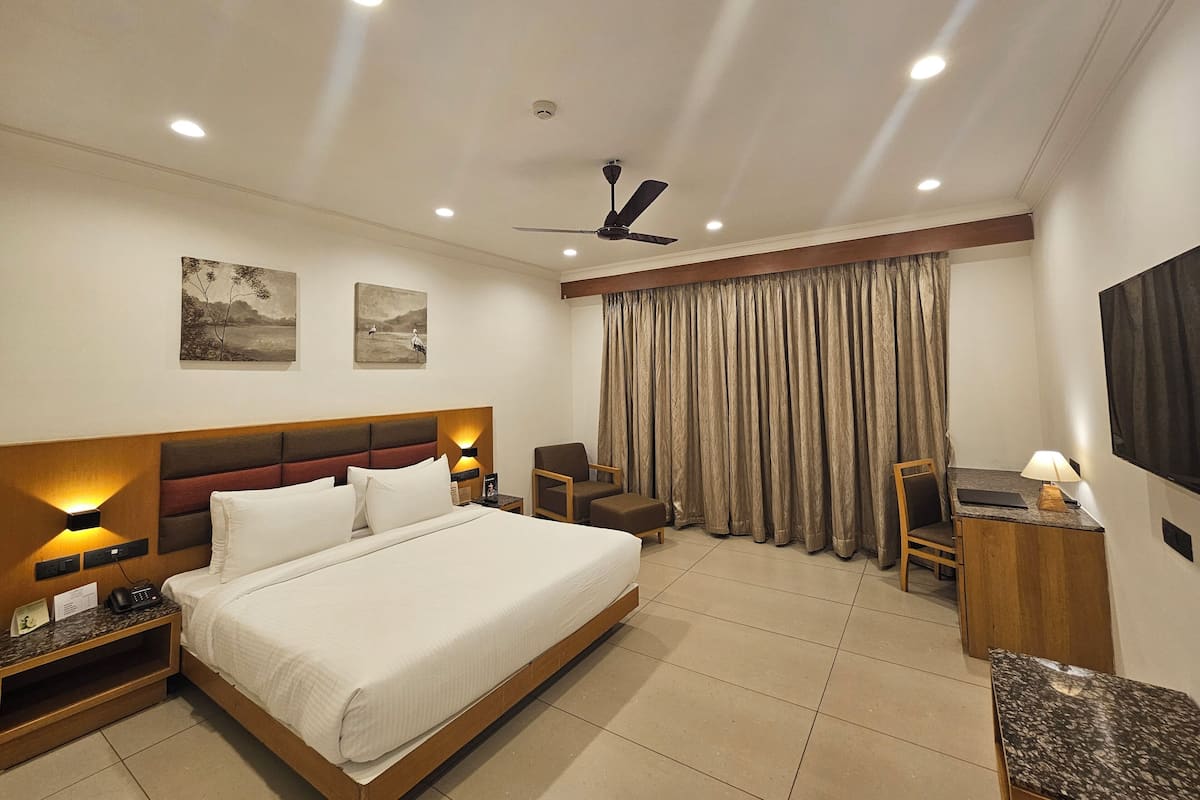 Winter Green Cottage