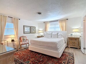 4 室のベッドルーム、アイロン / アイロン台、WiFi、ベッドシーツ