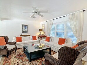 スマートテレビ、暖炉