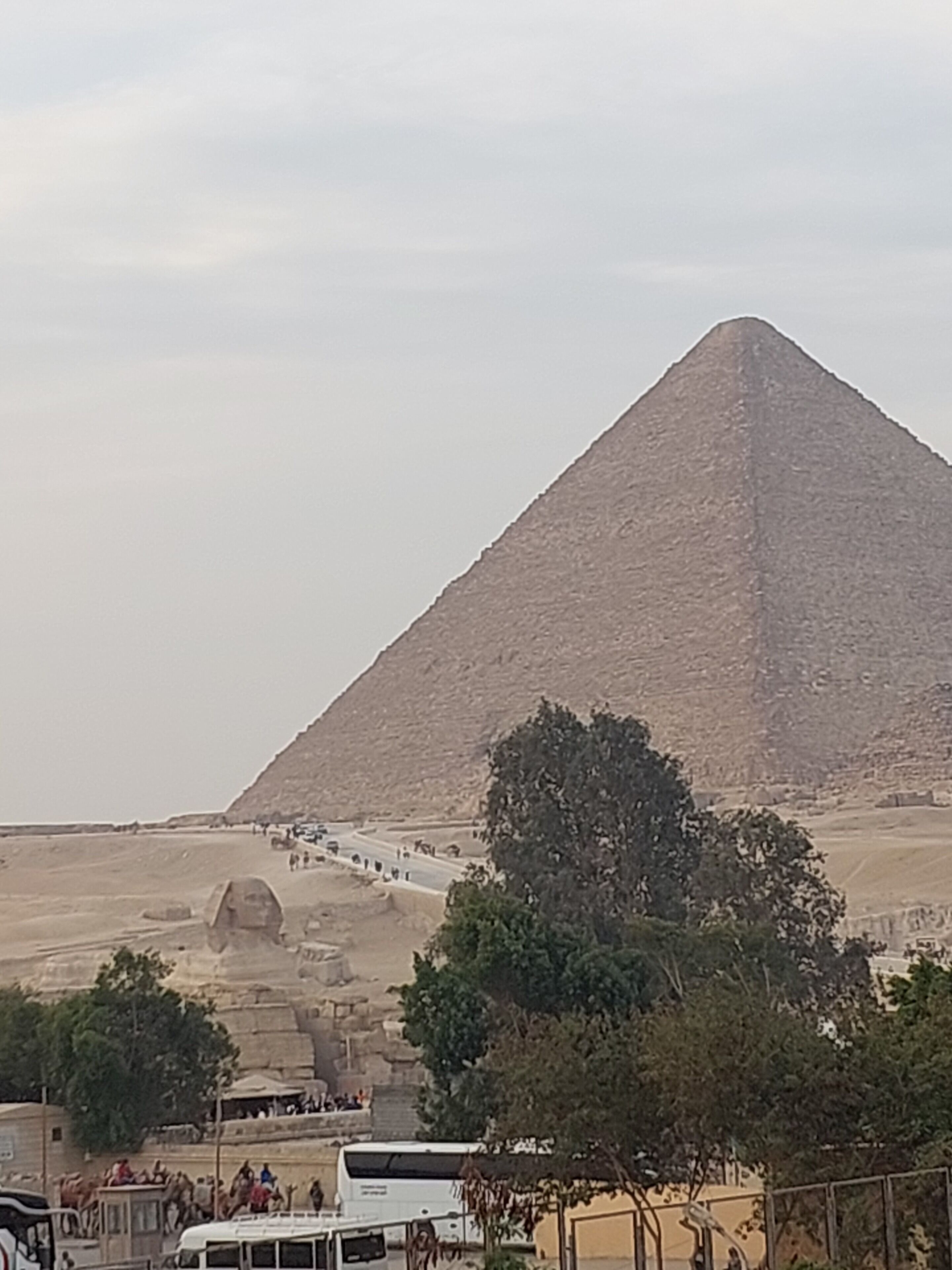 Foto - Anubis kingdom pyramids view