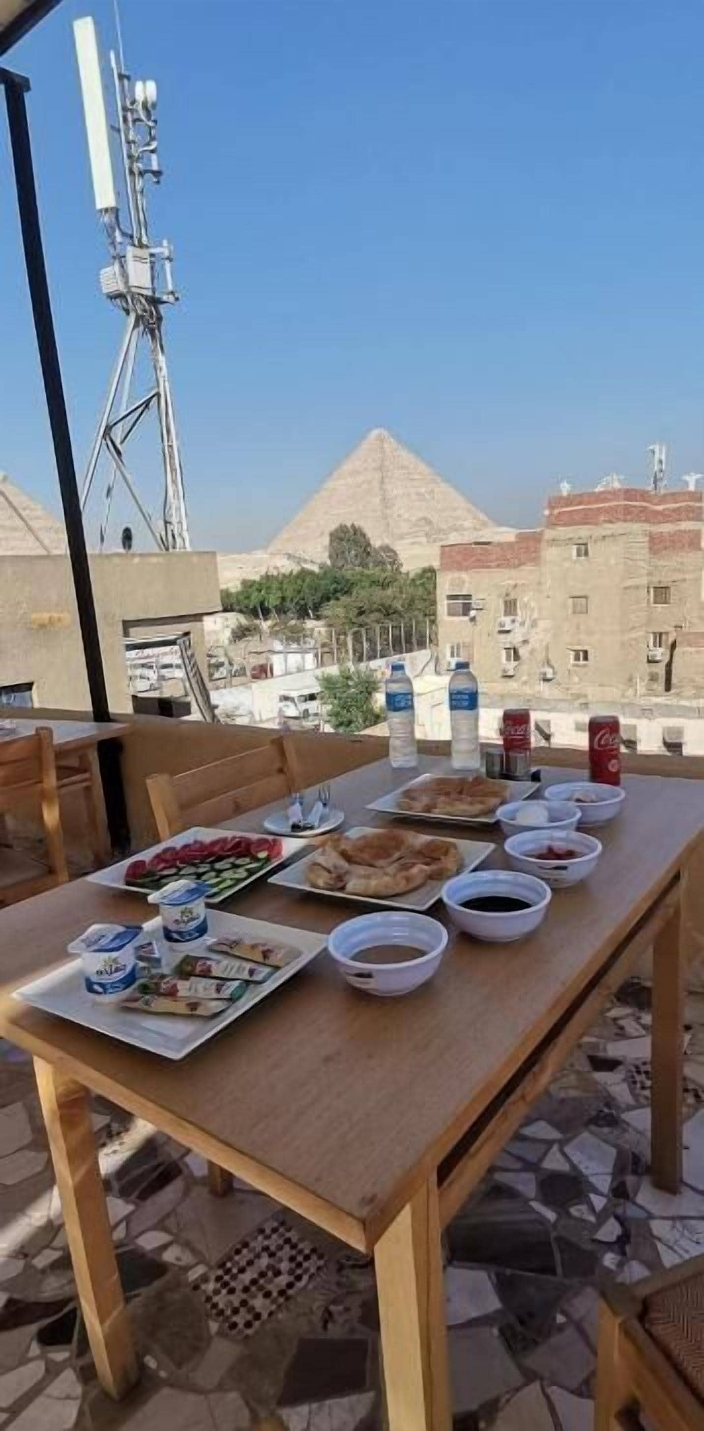 Foto - Anubis kingdom pyramids view