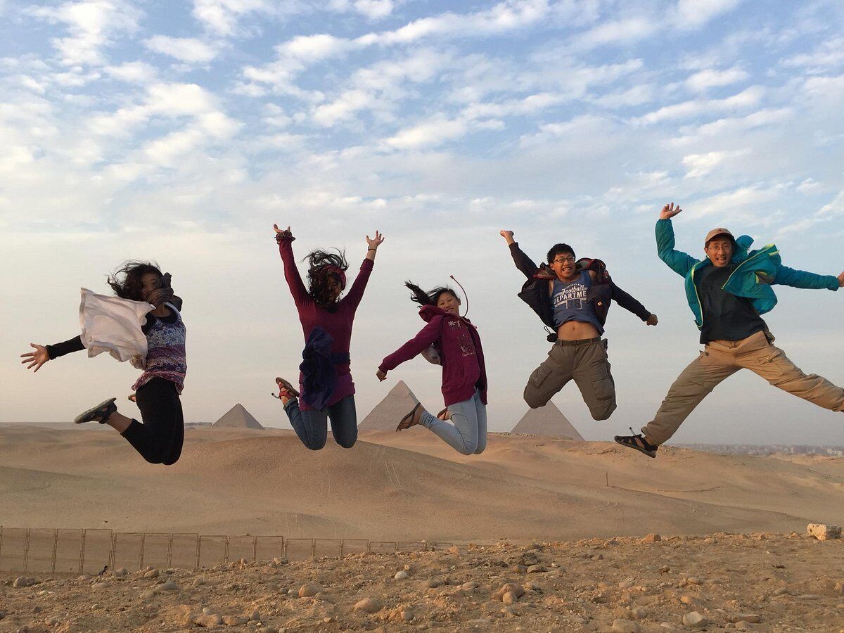 Foto - Anubis kingdom pyramids view