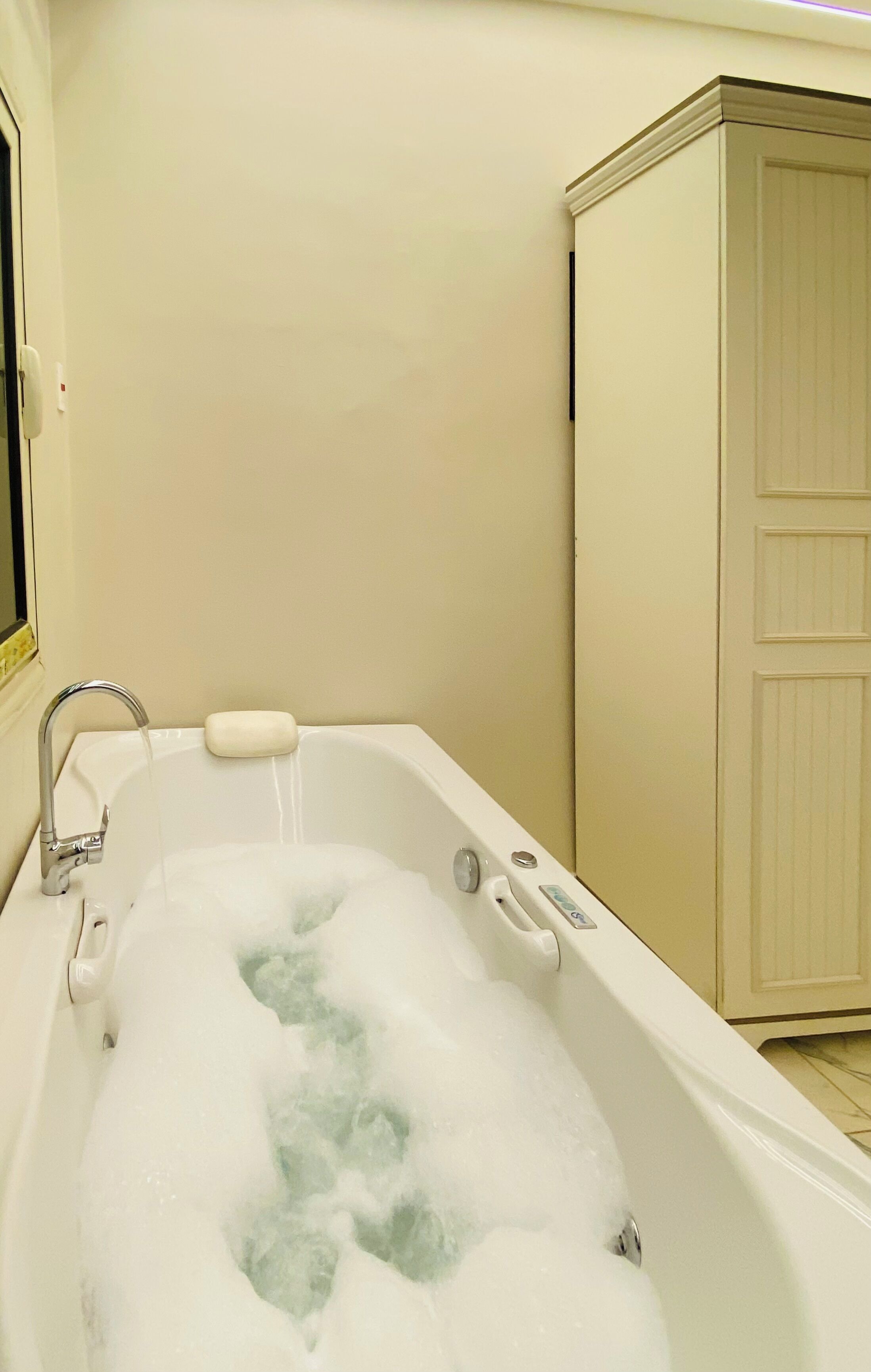 Foto - Anubis kingdom pyramids view