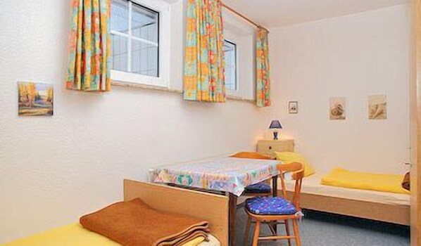 1 chambre, Wi-Fi gratuit, draps fournis
