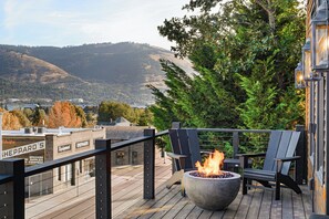 Appartamento Luxury, 2 camere da letto, cucina, vista fiume | Terrazza/patio
