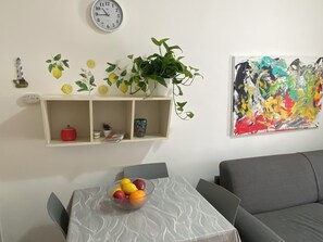 Dining - Cozy solution in residence ideal for children, very close to the sea. (Isola delle Femmine)