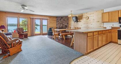 Lakeside Condo #19 4BR 4BA Timberlane Resort