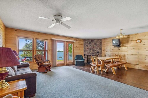 Lakeside Condo #19 4BR 4BA Timberlane Resort