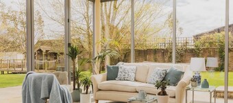 Tye Barn in Brinkley