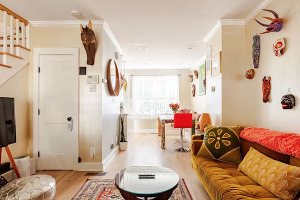 Smart TV, books, stereo, computer monitors