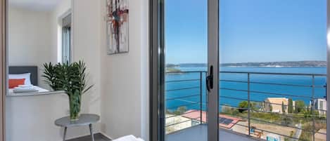 2 quartos, ferros/tábuas de passar roupa, Wi-Fi de cortesia