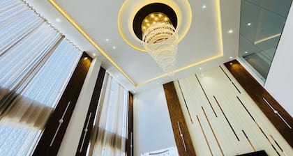 Vrindavan Greens by Hotel Ramdarbar