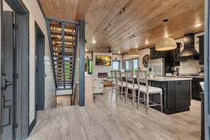 Interior - Luxury Escape: Private Pool, Theatre & Waterpark • 6mi Dollywood • 1mi Parkway (Sevierville)