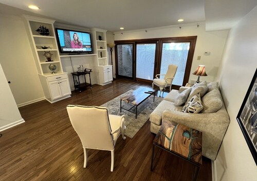 Elegant 2BR Midtown Condo W/ Flair