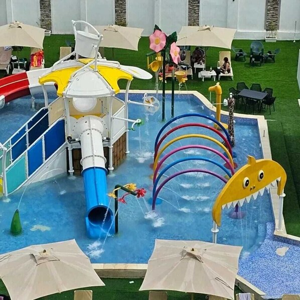 Alberca al aire libre 