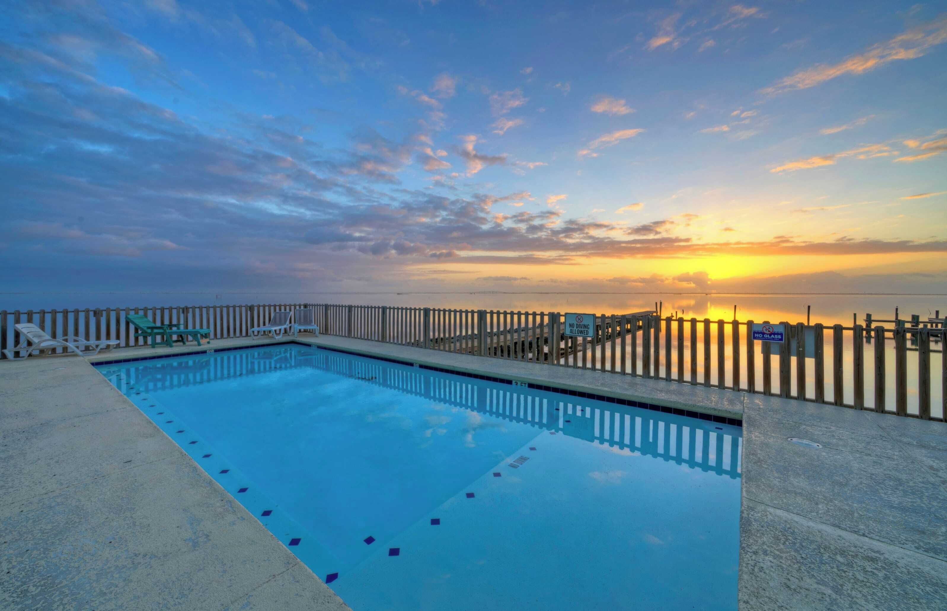 House (6 Bedrooms) | Interior