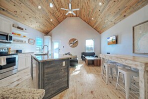 House (5 Bedrooms) | Interior - 2 Homes on the Bay, Shared Waterfront Pool + Boat Dock Laguna Village Paradise (Corpus Christi)